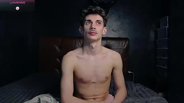 Snapshot of DanielCrush1 chatting on 01.09.26 DanielCrush1 online show from 01.09.26