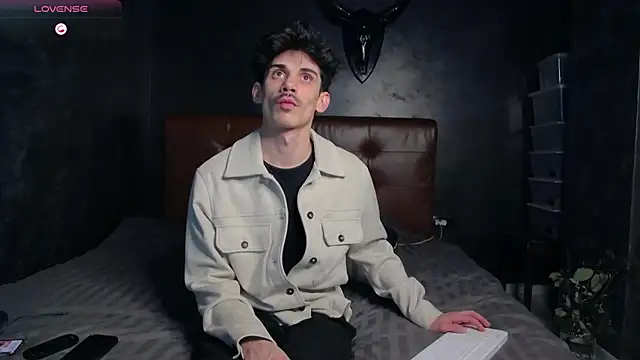 Snapshot of DanielCrush1 chatting on 02.23.26 DanielCrush1 online show from 02.23.26