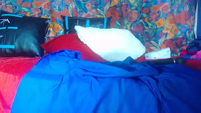 Queenofthenightx online show from 03.13.25