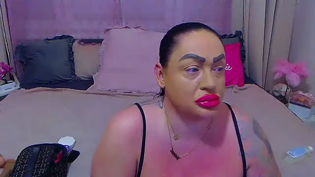 BustyVicky online show from 11.04.25