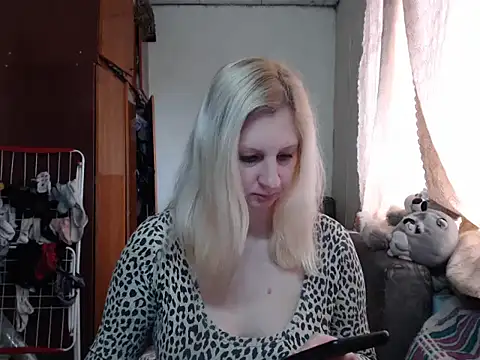 BustyBlond online show from 02.01.25