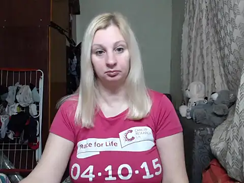 BustyBlond online show from 02.12.25