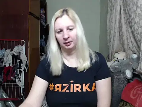 BustyBlond online show from 02.23.25