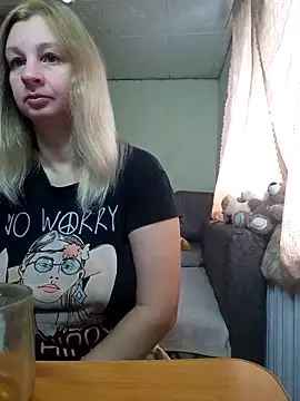 BustyBlond online show from 10.21.25