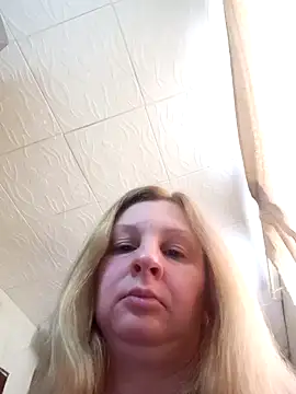 BustyBlond online show from 04.11.26