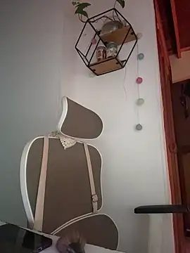 GabriSaenz online show from 12.21.25