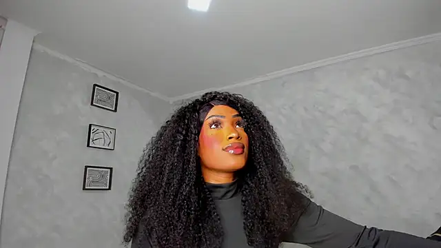 Snapshot of Emattaylor chatting on 01.13.26 Emattaylor online show from 01.13.26