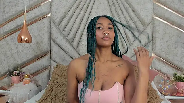 Snapshot of AgataRinaldi chatting on 01.04.25 AgataRinaldi online show from 01.04.25