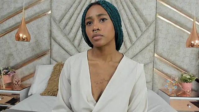 Snapshot of AgataRinaldi chatting on 01.11.25 AgataRinaldi online show from 01.11.25