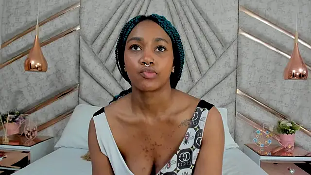 Snapshot of AgataRinaldi chatting on 01.14.25 AgataRinaldi online show from 01.14.25