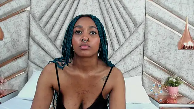 Snapshot of AgataRinaldi chatting on 01.21.25 AgataRinaldi online show from 01.21.25