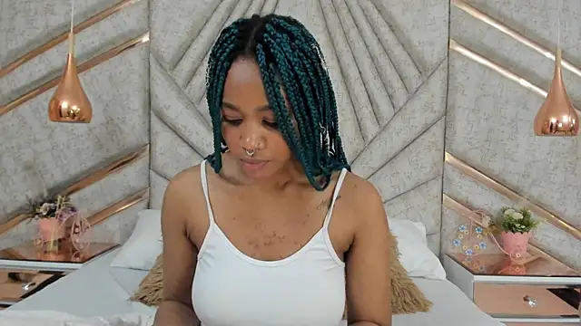 Snapshot of AgataRinaldi chatting on 01.27.25 AgataRinaldi online show from 01.27.25