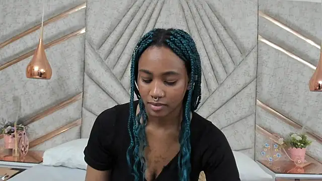 Snapshot of AgataRinaldi chatting on 02.02.25 AgataRinaldi online show from 02.02.25