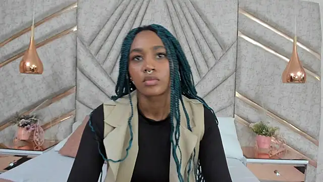 Snapshot of AgataRinaldi chatting on 02.10.25 AgataRinaldi online show from 02.10.25