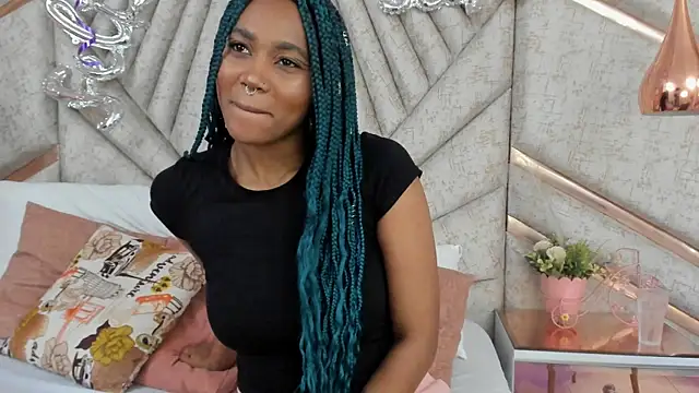 Snapshot of AgataRinaldi chatting on 02.16.25 AgataRinaldi online show from 02.16.25