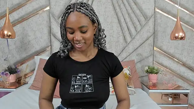 Snapshot of AgataRinaldi chatting on 02.23.25 AgataRinaldi online show from 02.23.25