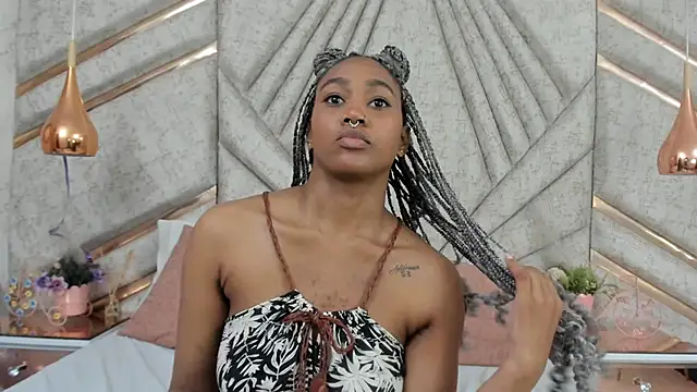 Snapshot of AgataRinaldi chatting on 02.23.25 AgataRinaldi online show from 02.23.25