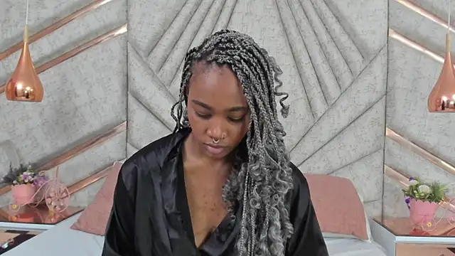 Snapshot of AgataRinaldi chatting on 03.04.25 AgataRinaldi online show from 03.04.25