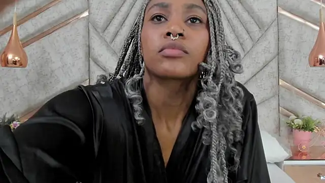 Snapshot of AgataRinaldi chatting on 03.08.25 AgataRinaldi online show from 03.08.25