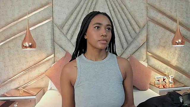 Snapshot of AgataRinaldi chatting on 09.12.25 AgataRinaldi online show from 09.12.25