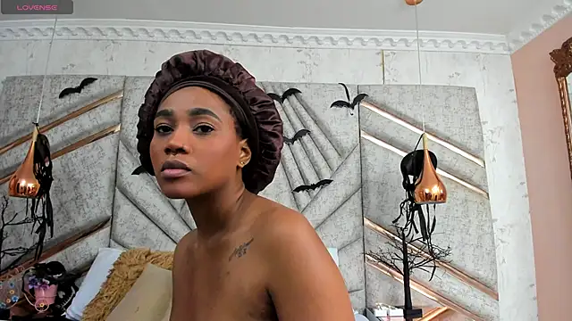 Snapshot of AgataRinaldi chatting on 11.07.25 AgataRinaldi online show from 11.07.25