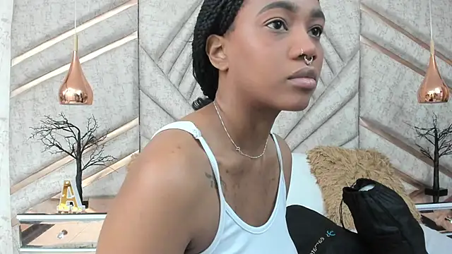 Snapshot of AgataRinaldi chatting on 02.14.26 AgataRinaldi online show from 02.14.26