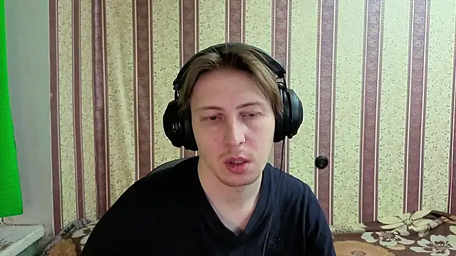 darienlarge online show from 12.19.25