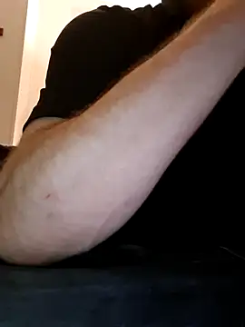 Snapshot of curiouscock38 chatting on 10.24.25 curiouscock38 online show from 10.24.25