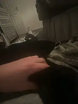 Snapshot of Furdale chatting on 01.03.25 Furdale online show from 01.03.25