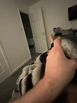 Snapshot of Furdale chatting on 02.05.25 Furdale online show from 02.05.25