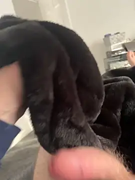 Snapshot of Furdale chatting on 03.07.25 Furdale online show from 03.07.25