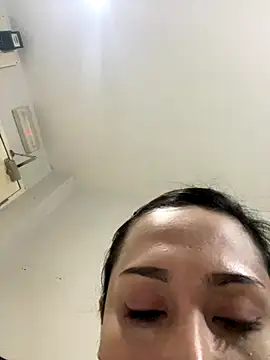 Snapshot of Sanieku chatting on 01.08.26 Sanieku online show from 01.08.26