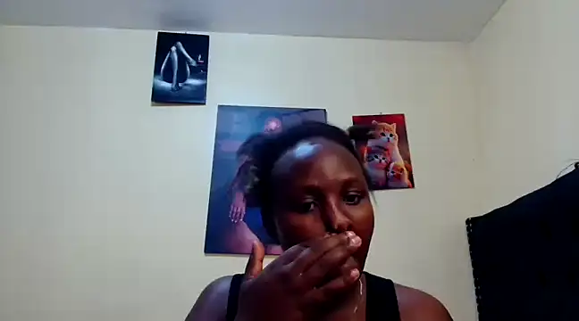 Toomuchbooty33 online show from 02.06.25