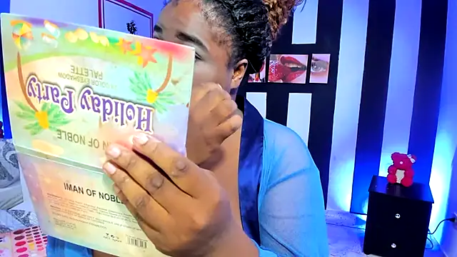 Snapshot of YeminaLeman chatting on 01.26.25 YeminaLeman online show from 01.26.25