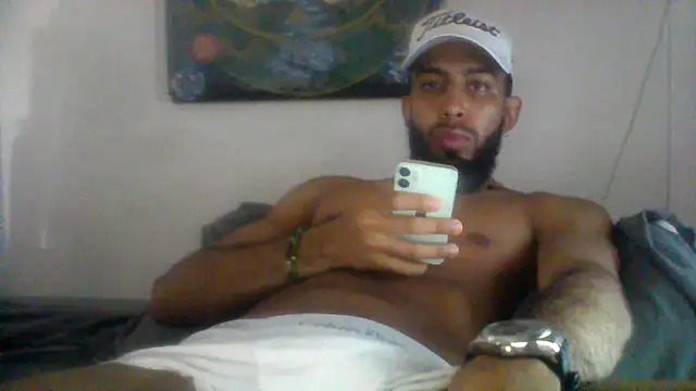 Snapshot of Alessandro__Rossi chatting on 07.29.26 Alessandro Rossi online show from 07.29.26