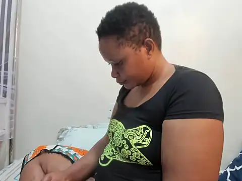 Snapshot of bigbooty29 chatting on 03.19.25 bigbooty29 online show from 03.19.25