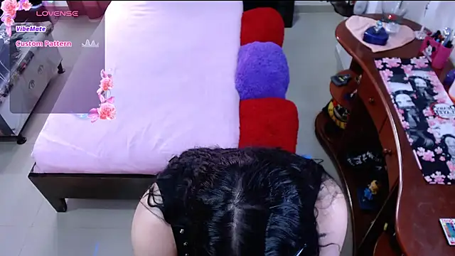 lufek23 online show from 02.27.25