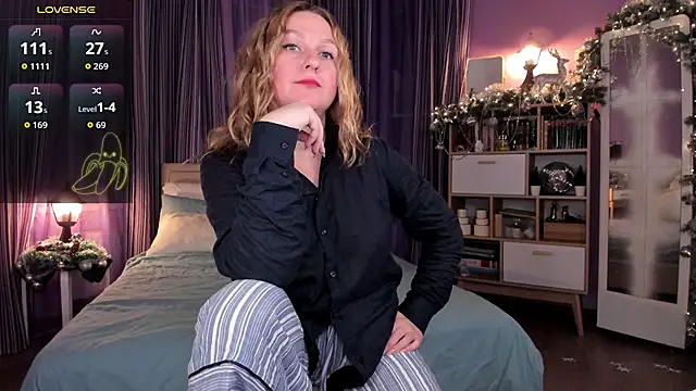 Lazy Lady online show from 12.14.25