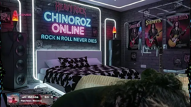 Snapshot of chino_roz chatting on 11.29.25 chino roz online show from 11.29.25