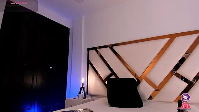 Aron cruz online show from 03.05.26