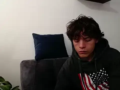 Santiago kiler online show from 12.29.24