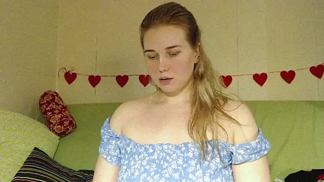 mmmPinUpGirl online show from 02.21.26