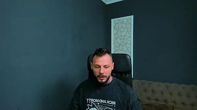 Snapshot of BrianHunts chatting on 05.17.26 BrianHunts online show from 05.17.26