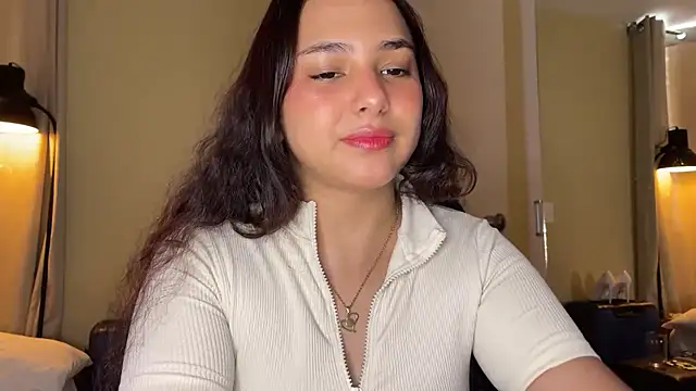 Snapshot of xSelena chatting on 03.02.26 xSelena online show from 03.02.26