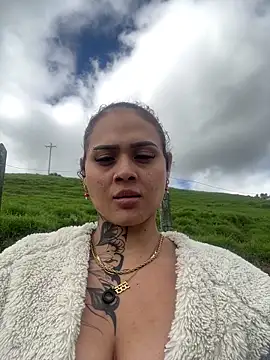 ohyesly  online show from 01.07.26