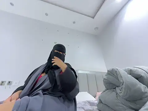 Submissive Arab online show from 12.27.24