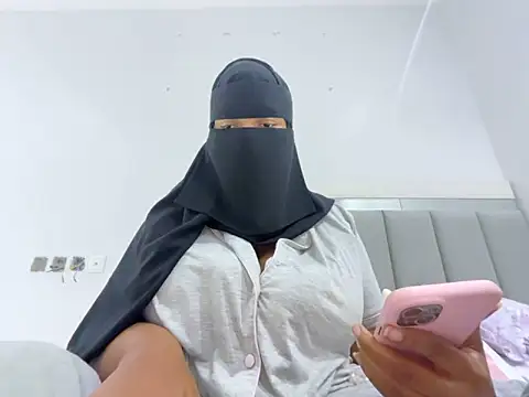 Submissive Arab online show from 02.07.25