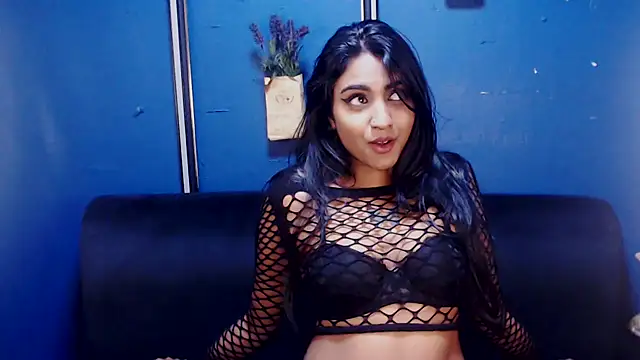 Delilah Blazee online show from 03.12.25