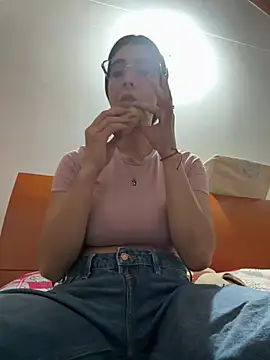  Niah  online show from 01.10.26