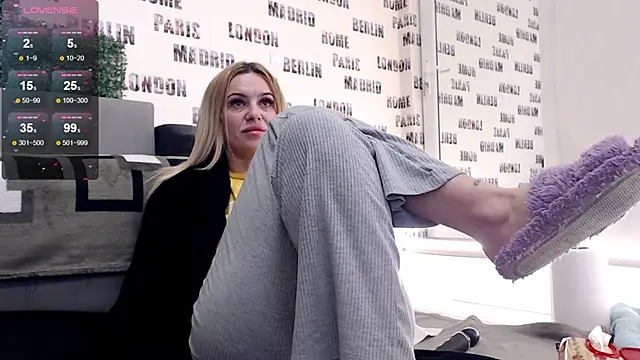 sweetdaiana23 online show from 01.18.25